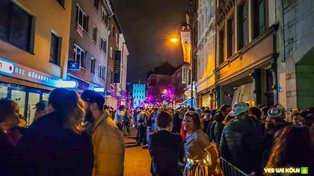 Severinstraße Karneval, Weiberfastnacht