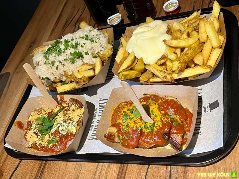 Currywurst Baron Aachener Straße in Köln Braunsfeld
