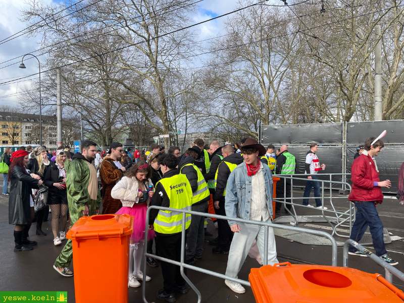 Sicherheitskontrollen an der Zülpicher Straße